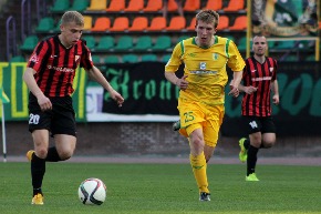 3 тур. "Нёман" (Гродно) — ФК "Белшина" — 1:3 (0:1)